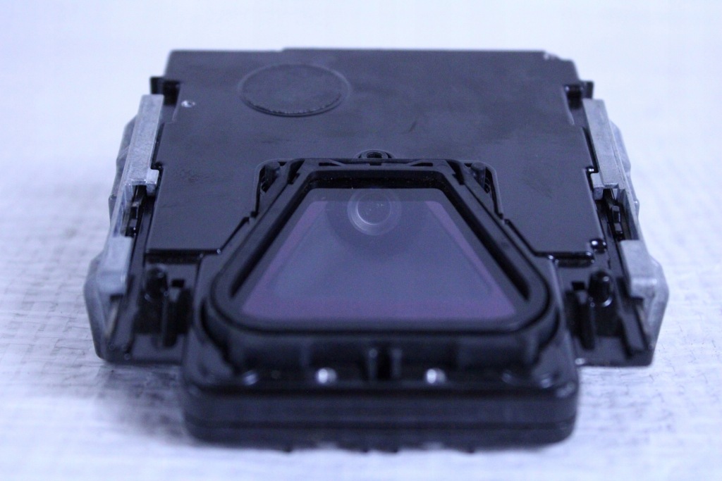 Купить Audi rs5 камера стекло передок  ассистент 8w6907217c