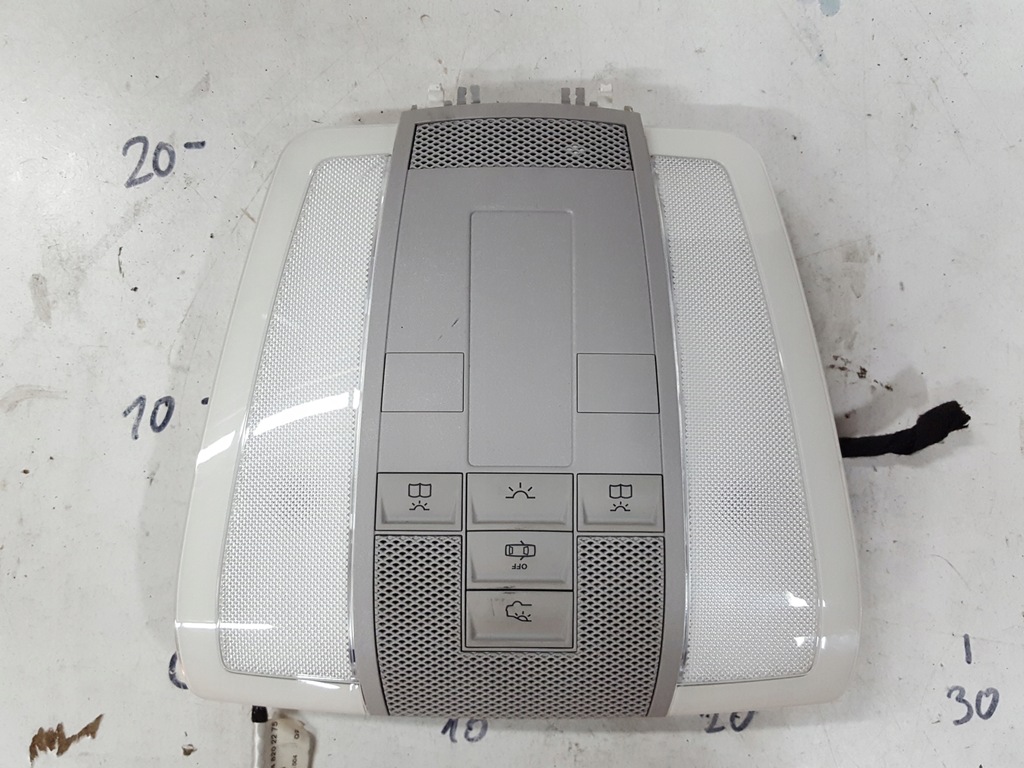 фото №1, Mercedes c klasa w204 lift лампа потолочный