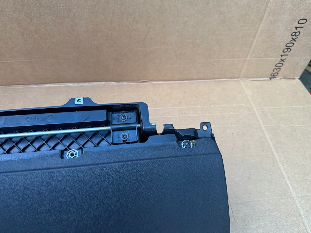 Купить Bmw 7 e65 рестайлинг  бардачок пассажира европа 7027427