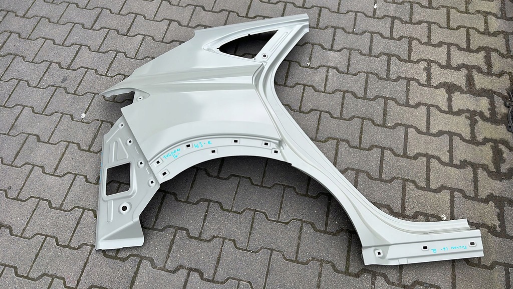 фото №1, Hyundai tucson 2016- крыло правый задняя задний