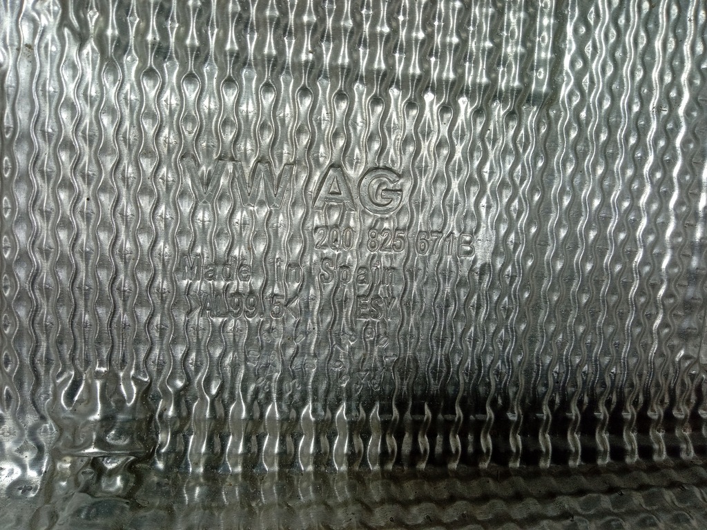 фото №4, Vw t-cross polo vi защита тепловая туннель 2q0825671b