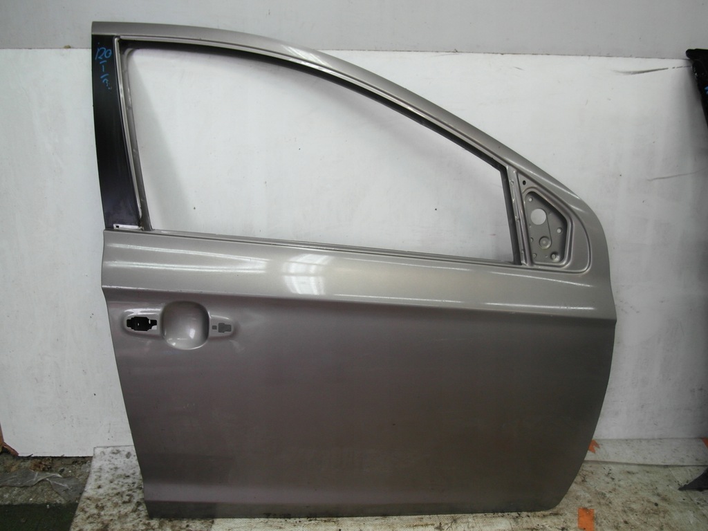 фото №1, Дверь передние правое hyundai i20 i 5d nr99