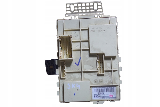 фото №1, Hyundai i40 коробка запобіжників