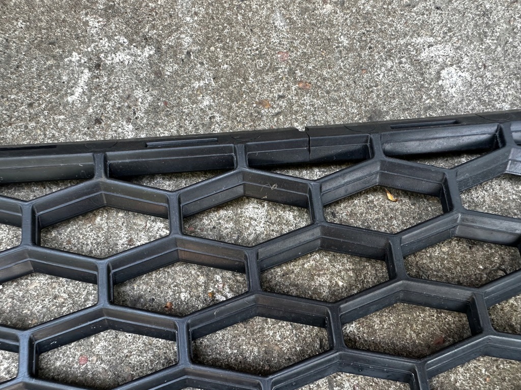 фото №11, Решітка бампера перед land rover freelander ii