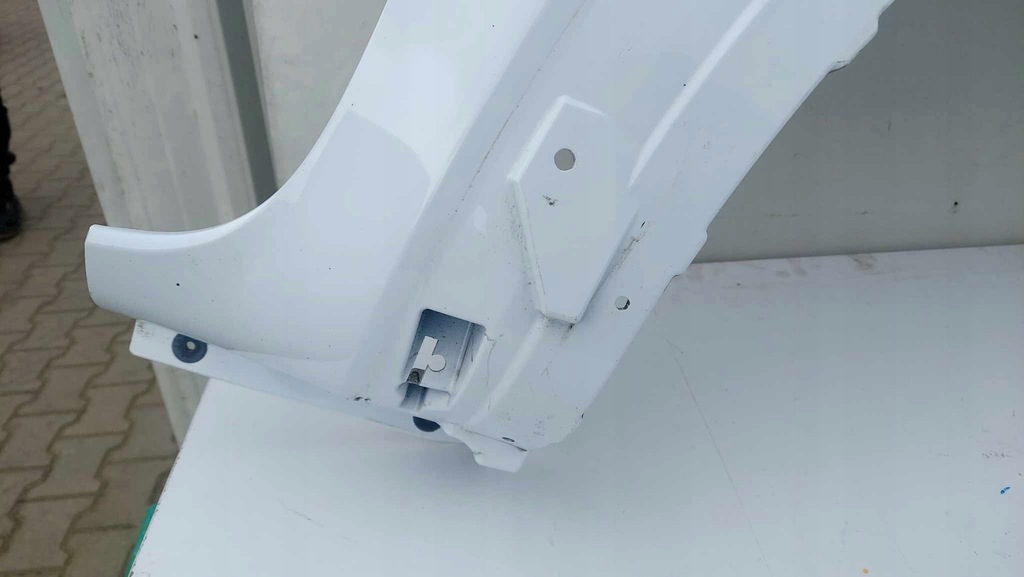 фото №2, Ford ranger raptor v 19- крыло правый перед передний 2428