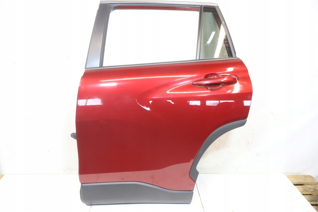 фото №1, Дверь левый задняя toyota corolla cross xg10