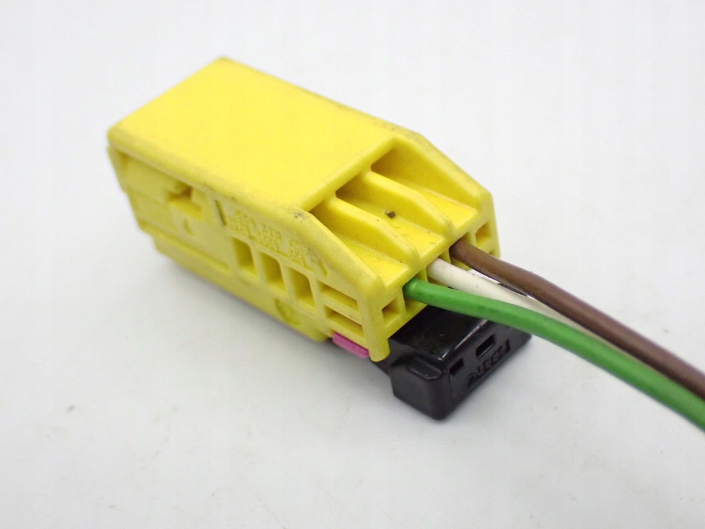 фото №8, Колодка штекер з'єднувач жовта audi a8 d4 4h0972586