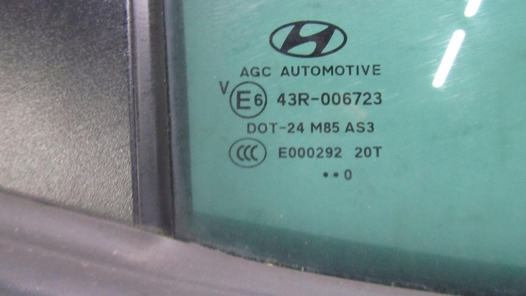 фото №8, Hyundai ix35 дверь правое задняя задние 1k 10-16 179