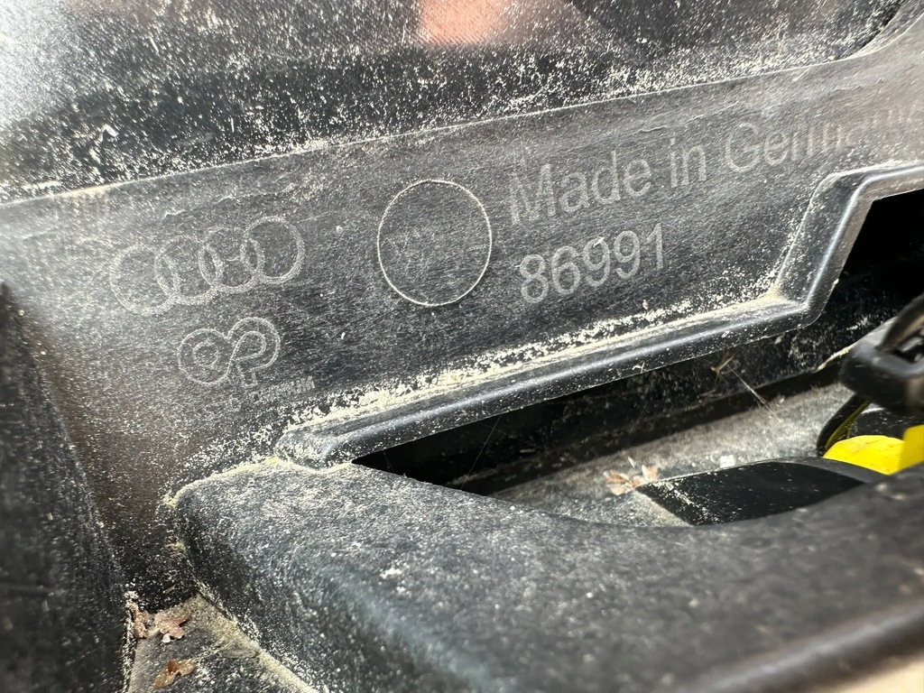 фото №9, Audi e-tron gt rs бампер перед передний 4j3