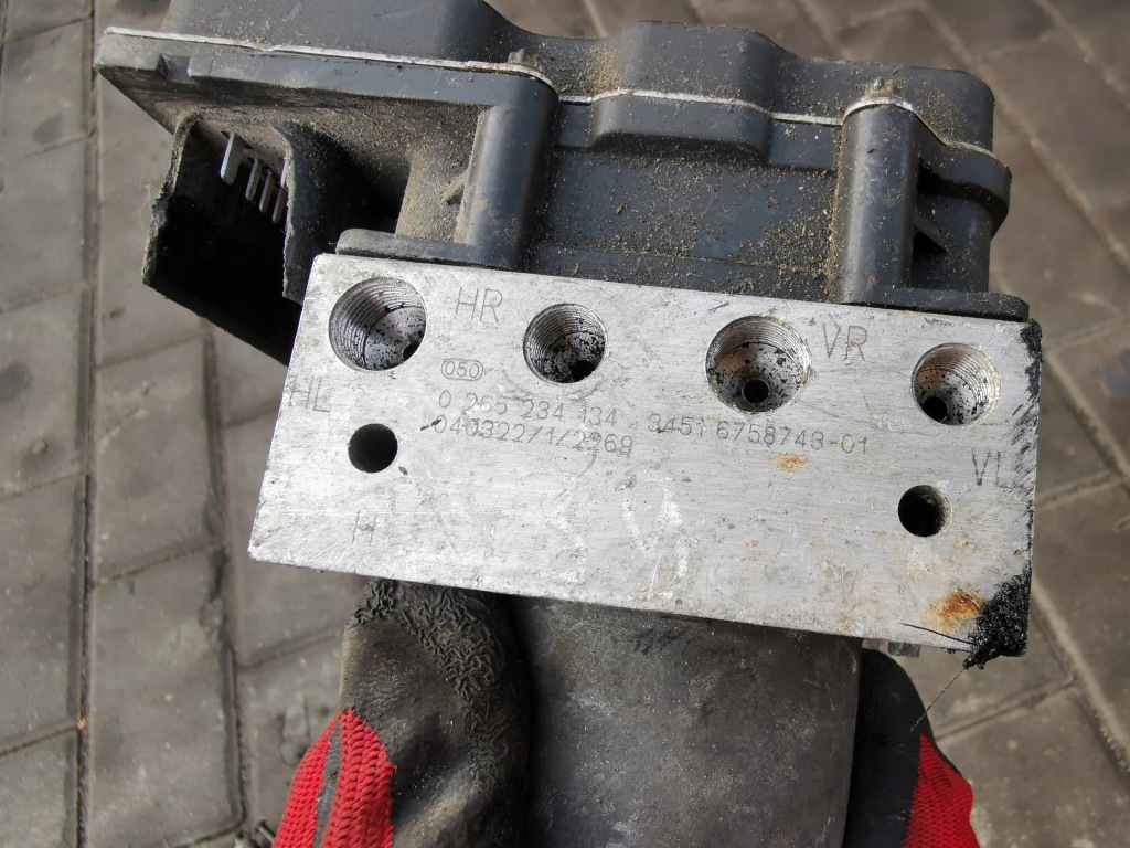 Насос abs 0265950375 0265234134 6758743 bmw 5 e60 Недорого