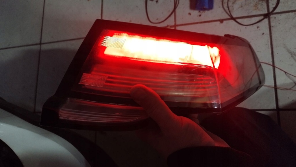 фото №9, Opel ampera 12- лампа правая задняя задняя led 23170358