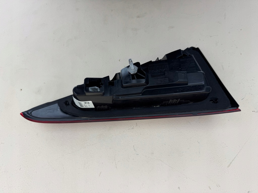 фото №13, Mercedes w167 gle lift лампа права задня w кришка правий задня