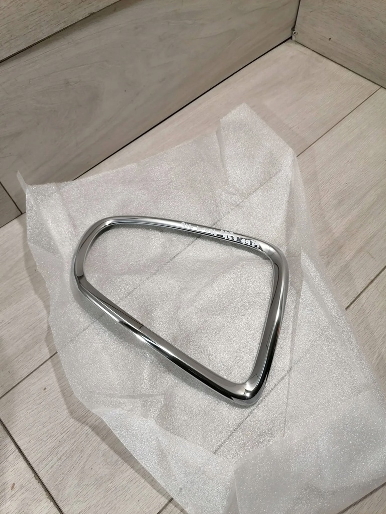 фото №4, Mini r56 r57 хром лампа правый задняя 51132752244