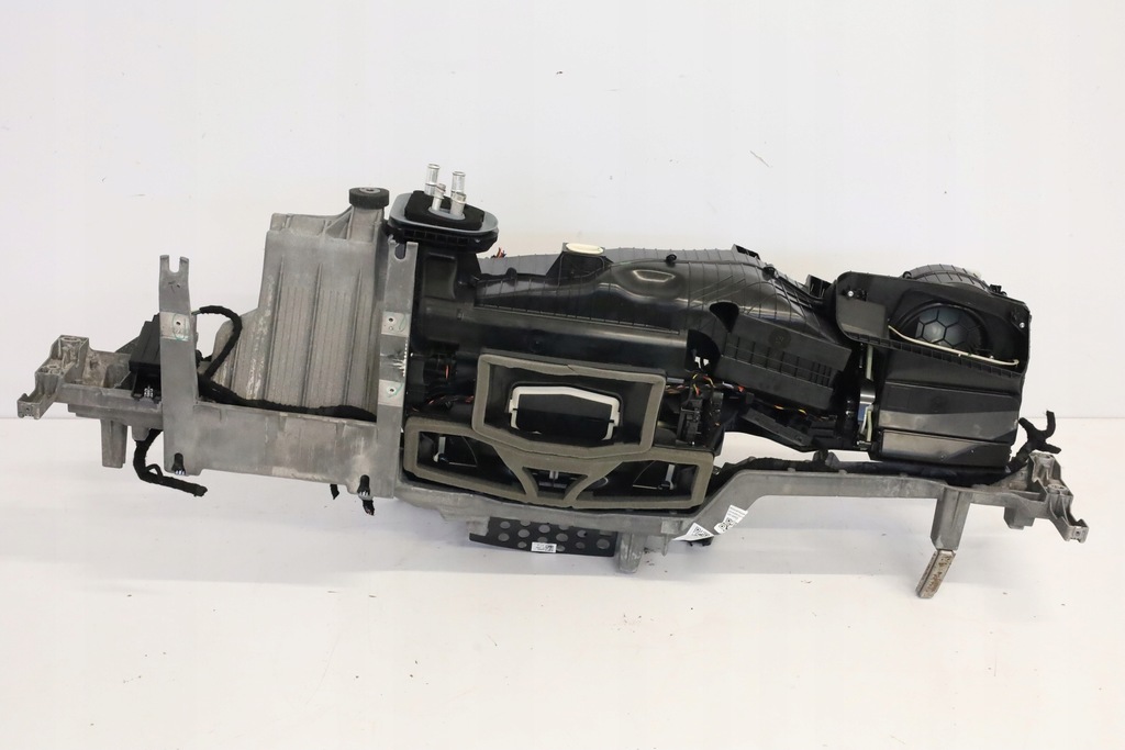 фото №8, Обігрівач повітродувка балка bmw xm g09 europa