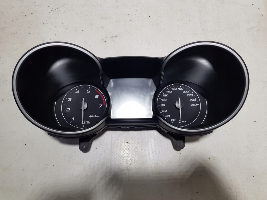 фото №1, Alfa romeo stelvio лічильник прилади 50554657 2.0 t