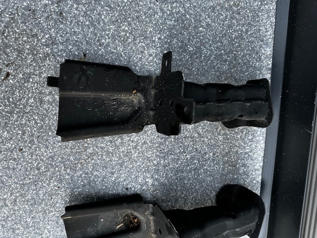 Кронштейн кронштейн  бампера ліва права renault megane iv Доставка