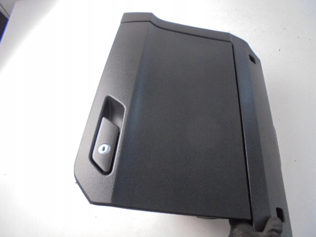 фото №3, Бардачок пассажира audi q3 ii 83a 22 rok