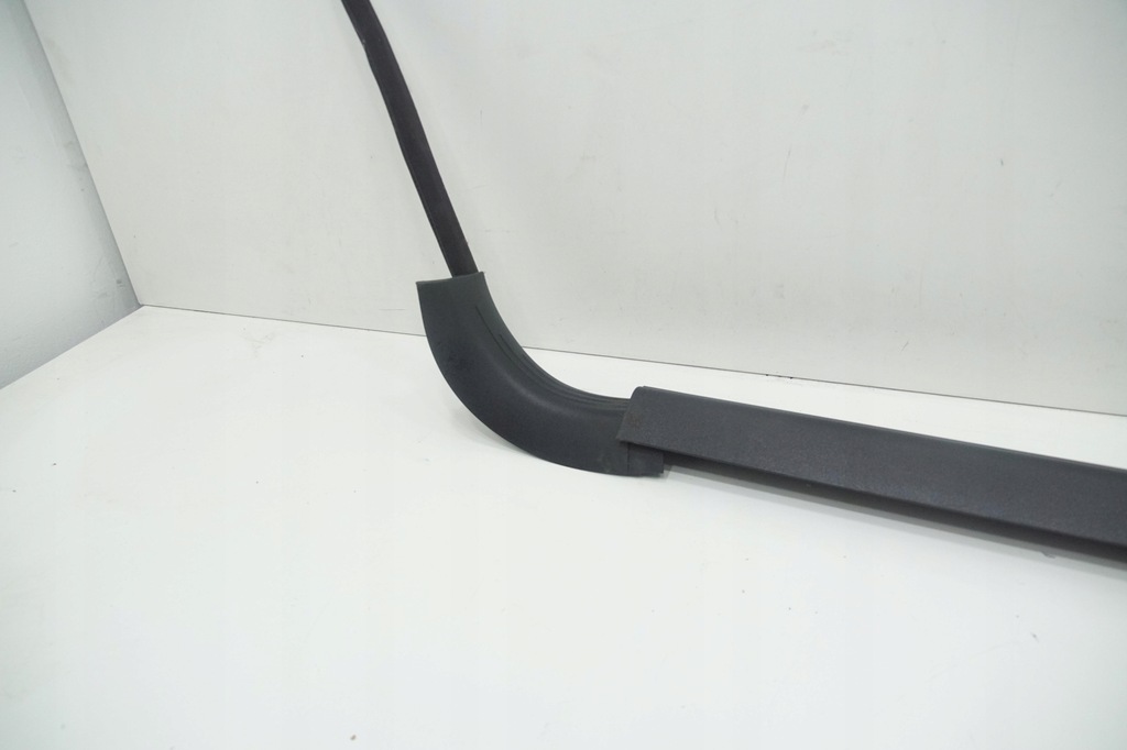 фото №8, Молдинг na порог прокладка правая mercedes cl w215