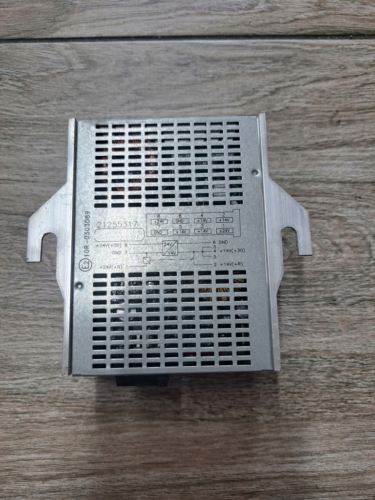 фото №1, Преобразователь 24v / 14v renault gama t volvo fh 4