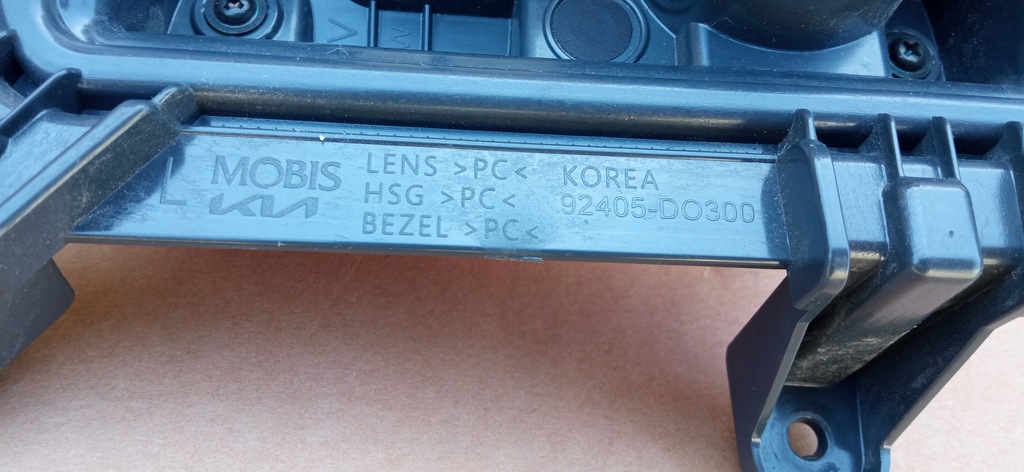 фото №9, Kia ev9 mv 23- лампа левый задняя левая задняя led отражатель оригинальный номер eu 92405-do300