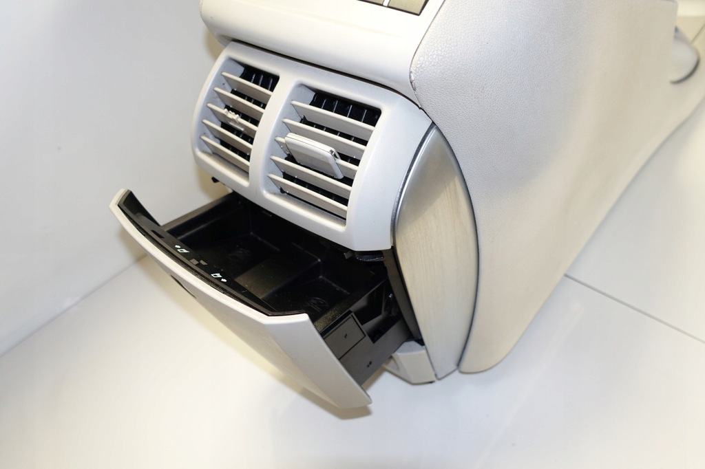 фото №9, Mercedes w251 підлокітник тунель бардачок r-klasa