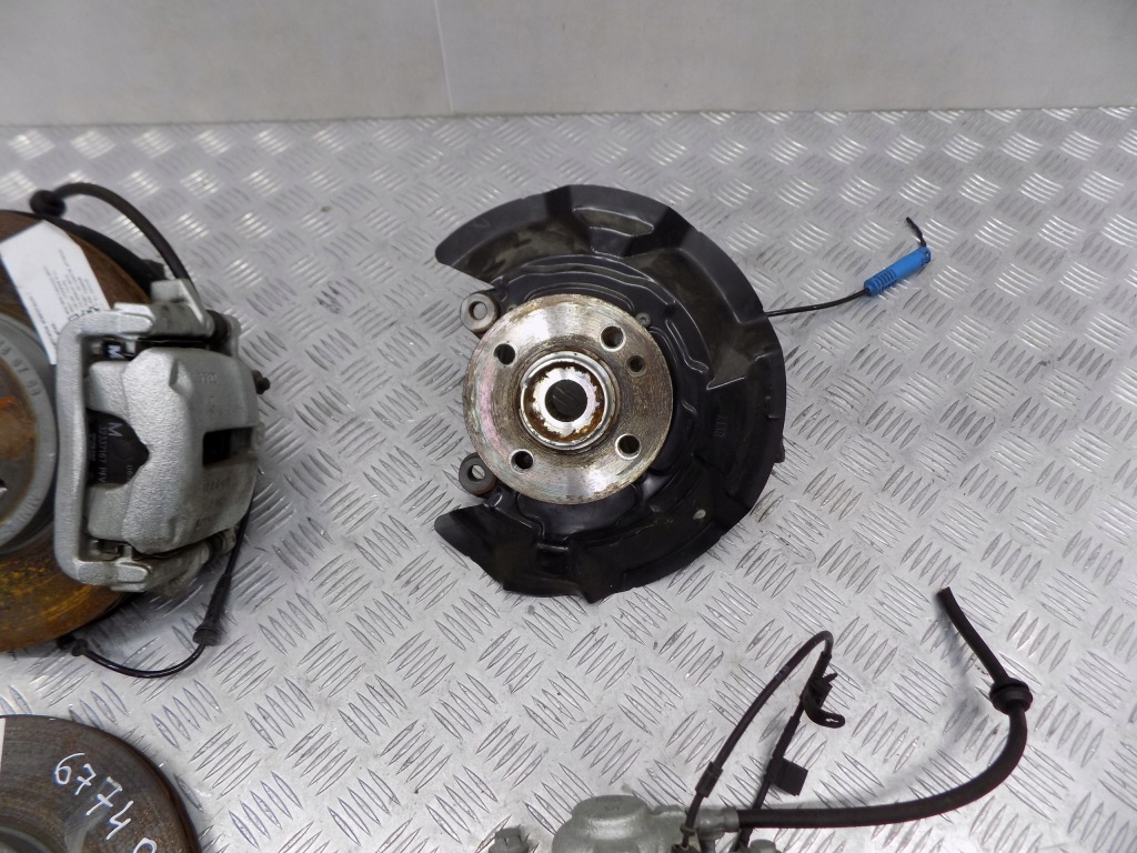 Mini r52 r57 поворотний кулак перед ліва права 6779796 Оригінал