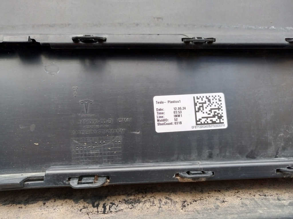 Tesla model y 2020- спойлер дифузор накладка бампера задній 1494006-00-b ÷ в Україні