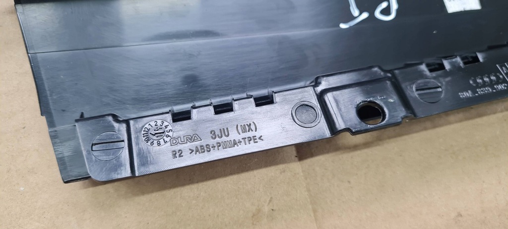 фото №12, Q5 80a sq5 молдинг стойка уплотнитель дверь правая задняя 80a839902