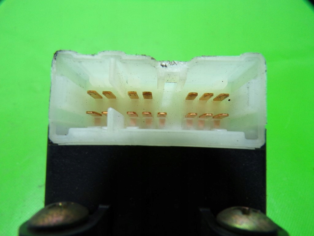 фото №6, Subaru forester i переключатель окон левый перед передний