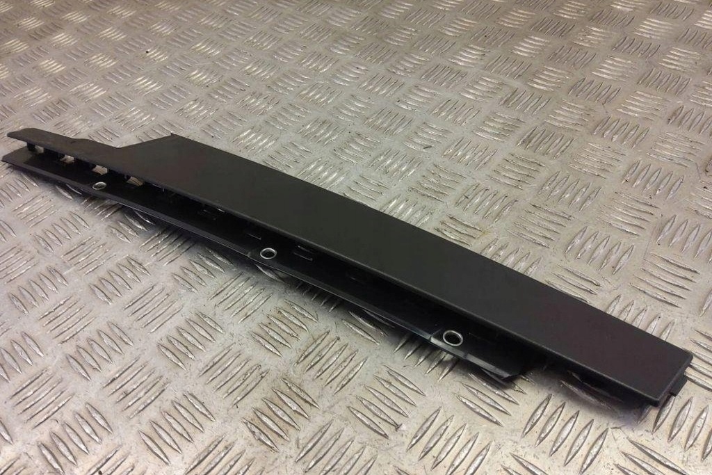 фото №9, Молдинг ущільнювач правих передніх двері jeep renegade off-road bu