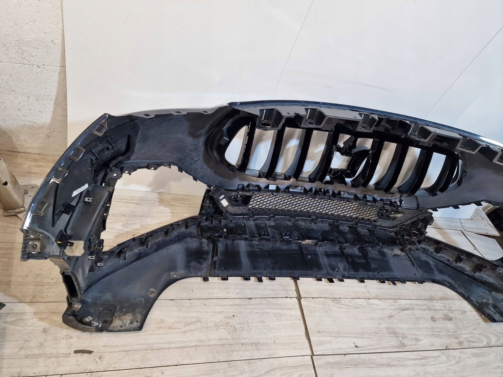 фото №11, Maserati grecale trofeo бампер перед передній