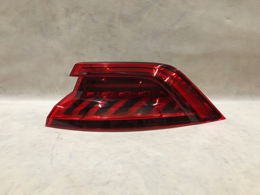 фото №1, Audi оригинальный номер 4m8945070 лампа задняя комбинированная