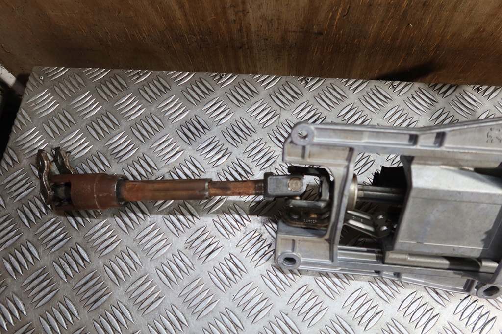 фото №12, Колонка рулевая citroen c5 iii x7 96819480zd