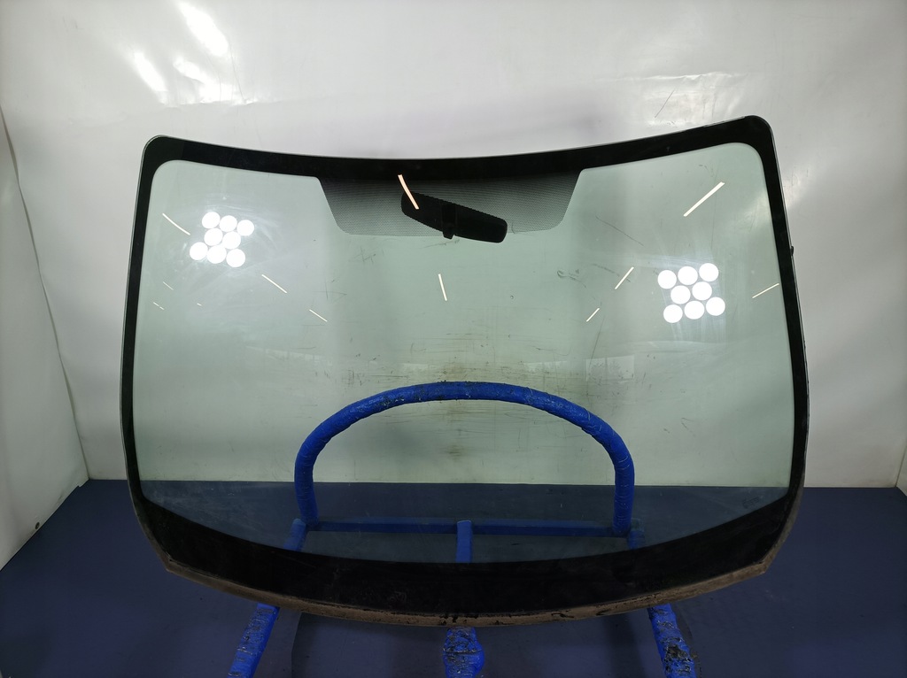 фото №1, Dacia lodgy i стекло лобовое передняя 15r