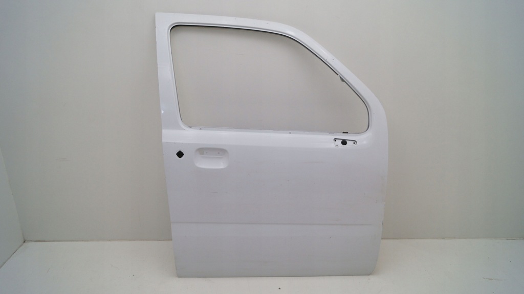 фото №1, Opel agila a 00-07 передние правое дверь