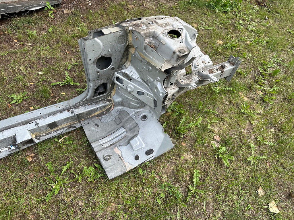 фото №5, I40 четверть левый перед лонжерон блок двигателя порог n3s