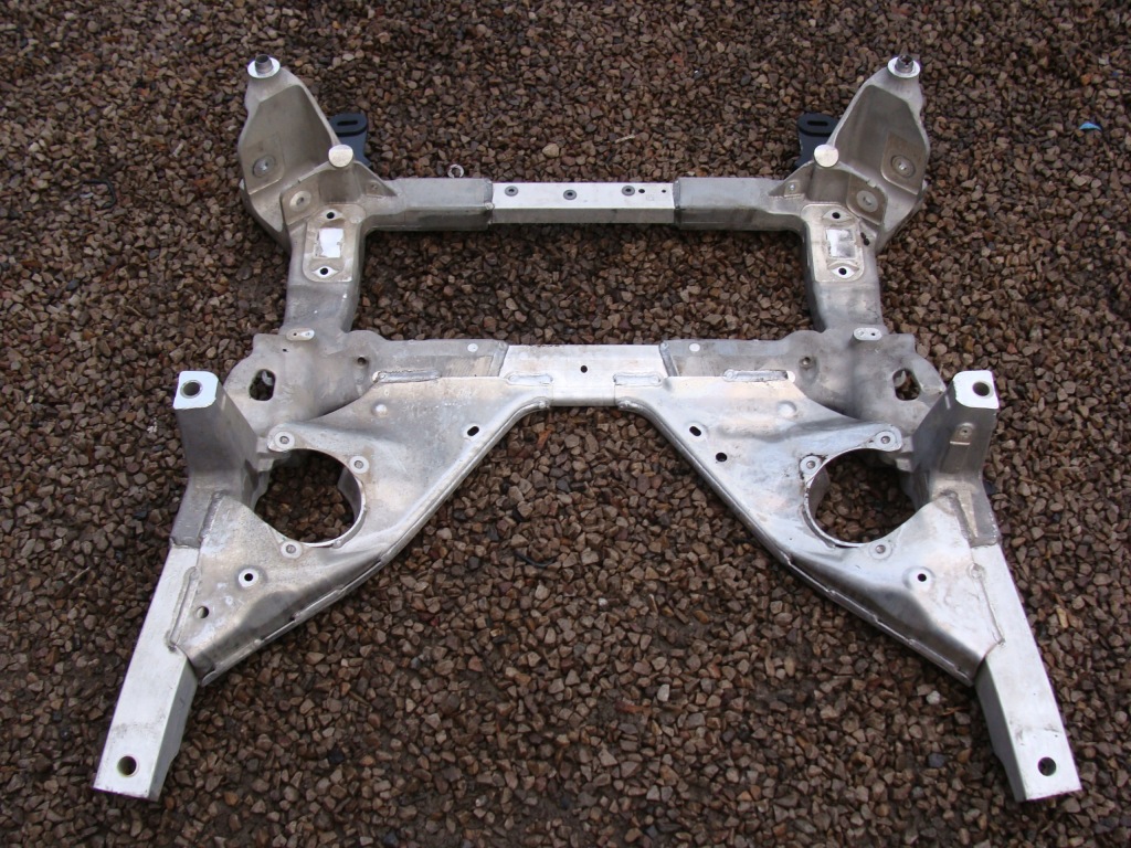 фото №1, Подрамник балка alfa romeo stelvio q4 4wd 00505505910