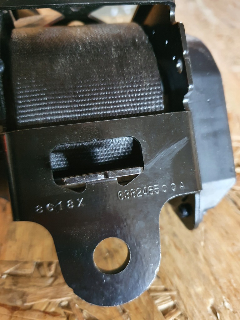 фото №7, Volkswagen jetta pas безопасности левый задняя