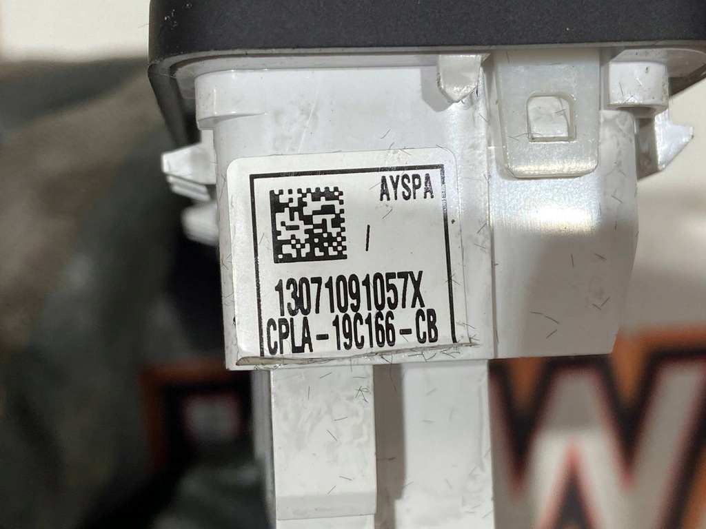 фото №3, Port разъём aux usb range rover l405 cpla19c166cb