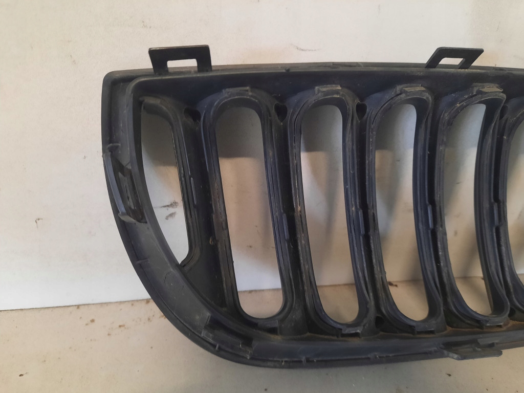 Bmw x3 e83 03-06 2.0d решітка радіатора ліва решітка радіатора решітка радіатора бампера перед 070172lh Недорого