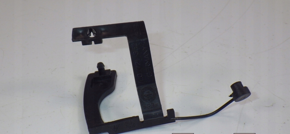 фото №1, Клипса ножной тормоз педаль 7l0721350 audi q7 4l