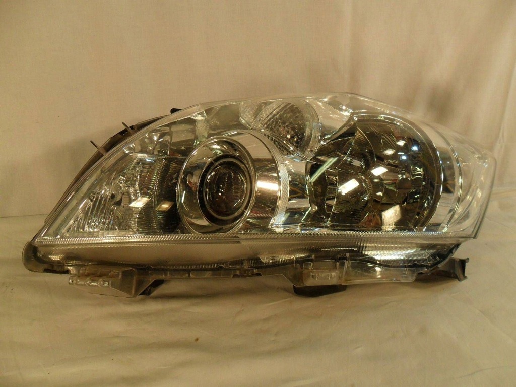 фото №11, Фара перед сторона левая toyota auris i b01720153