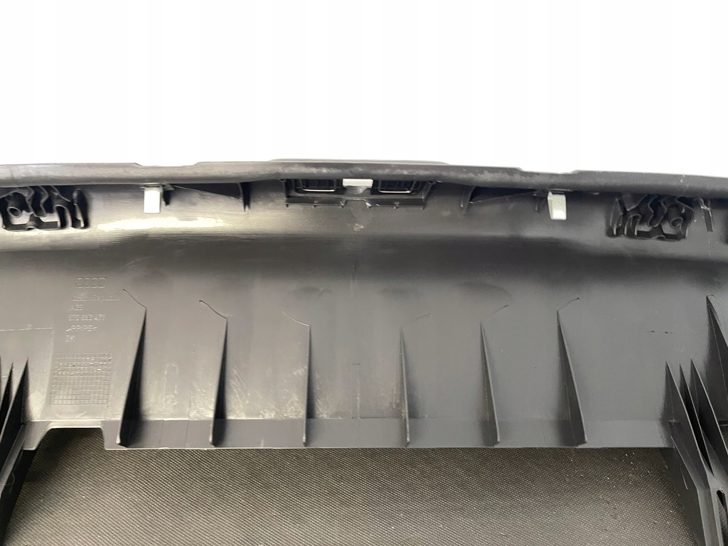 фото №8, Накладка поперечина задня audi a5 8t coupe 8t0863471