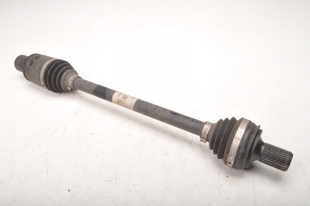 фото №1, Mercedes eqb x243 приводной вал задняя задняя 23r a2433502901