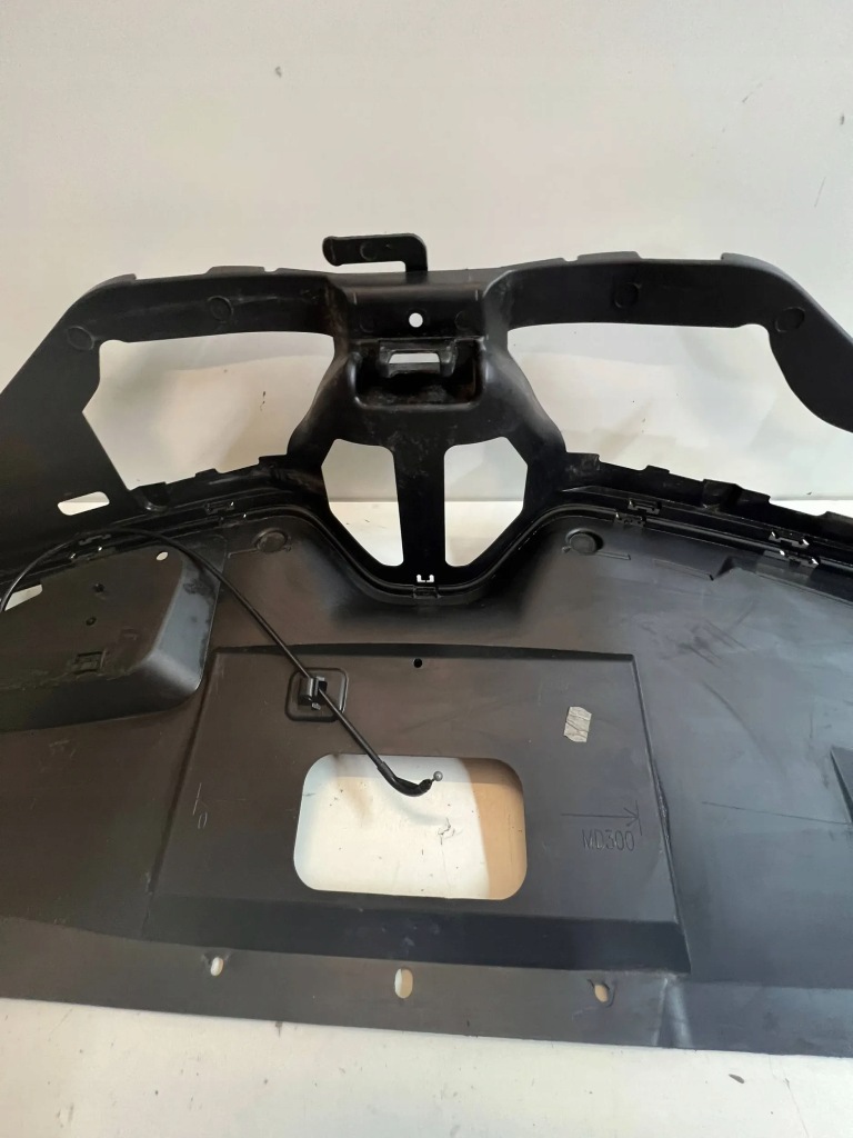 фото №13, Renault scenic iv 16- воздуховод впуск воздуха решётка радиатора радиатора решётка радиатора