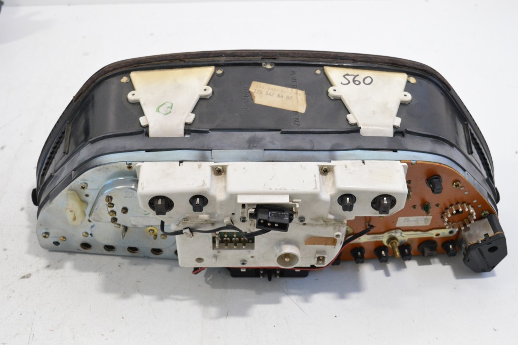 Лічильник прилади mercedes w126 c126 asr 560sec 560sel 560se європа 1265426460 Доставка