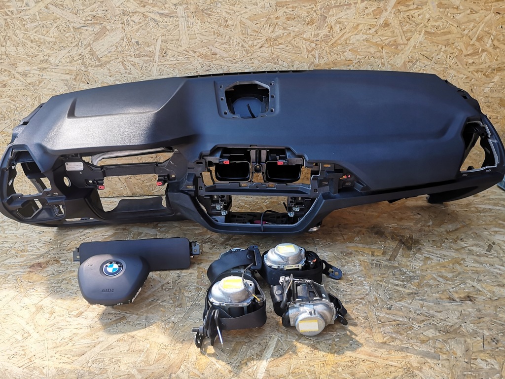 фото №1, Bmw x3 g01 панель приладів подушки безпеки ремені оригінал