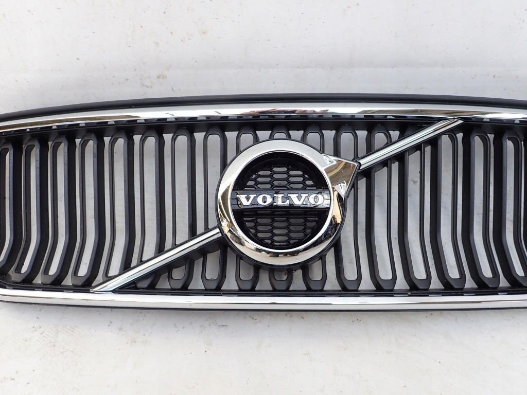 фото №4, Volvo xc40 17- решітка радіатора решітка радіатора радіатора 31457345