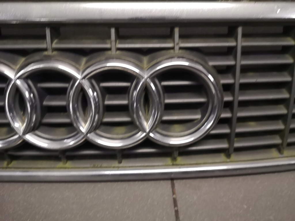 фото №5, Решітка радіатора решітка радіатора радіатор audi s8 d2 lift 4d0853651m