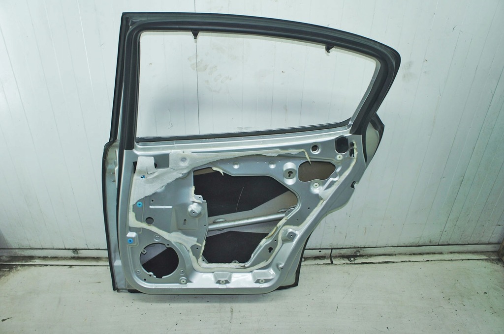 фото №6, Ip180 maserati quattroporte v двері правий задня